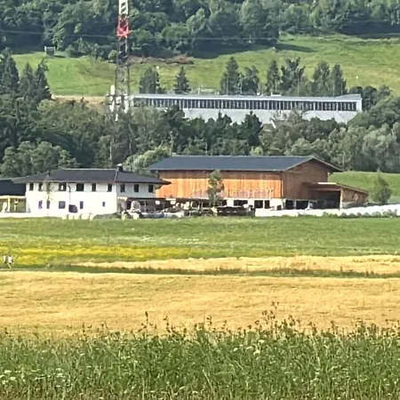 Schustererhof * إنسبروك