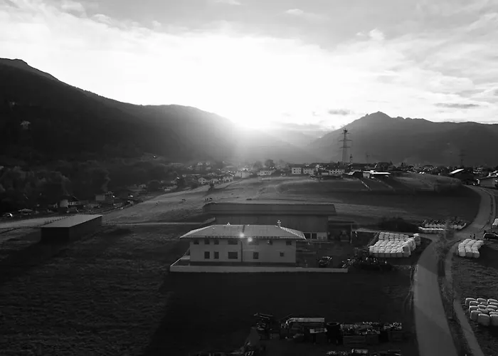 Apartment Schustererhof *